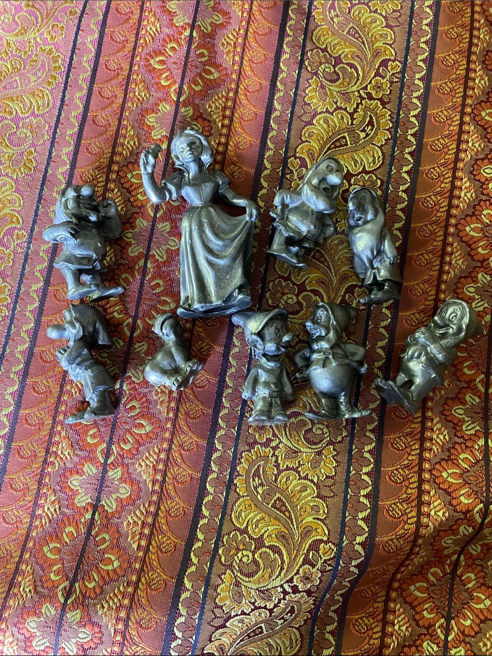 Disney Silver-Tone Snow White & Seven Dwarfs Miniature Sculpture Set